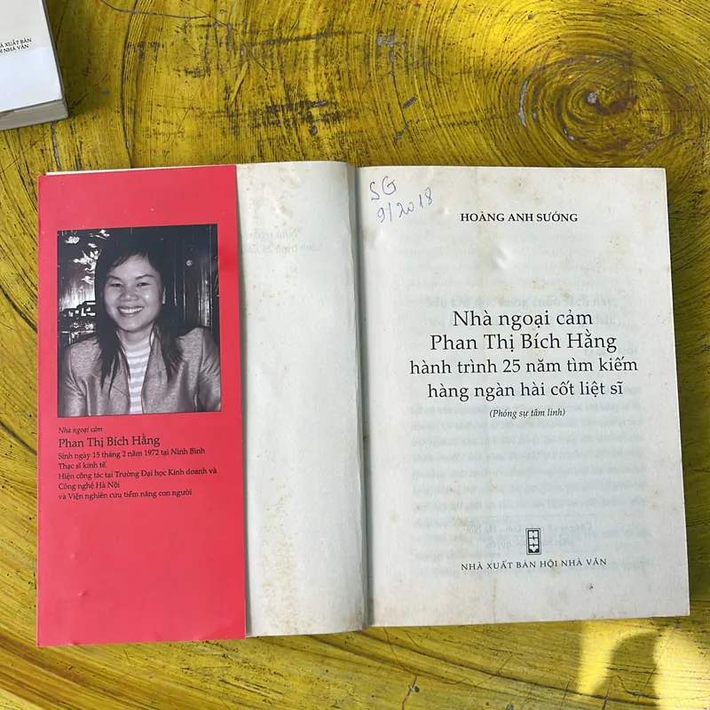 COMBO MỘT THẾ GIỚI KHÁC & NHÀ NGOẠI CẢM PHAN THỊ BÍCH HẰNG 735779