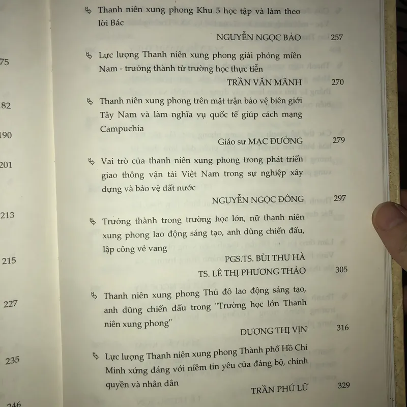 Tư tưởng Hồ Chí Minh về trường học lớn thanh niên xung phong  733559