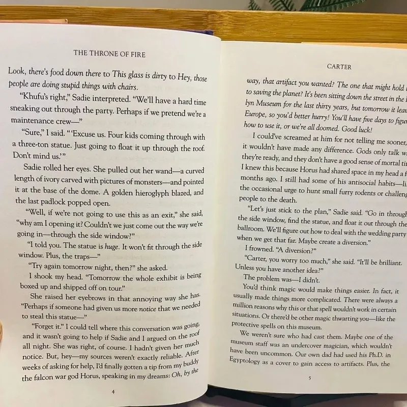 [Sách tiếng Anh 2hand] Like new 90% - 🔥 The Throne of Fire – Rick Riordan 590277