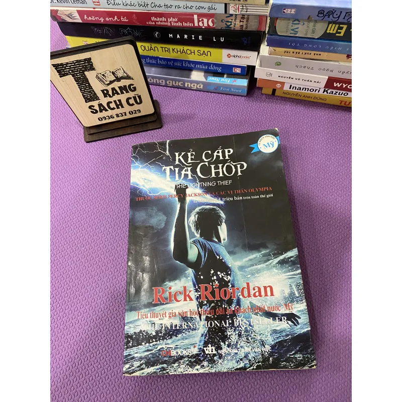 Kẻ Cắp Tia Chớp 589137