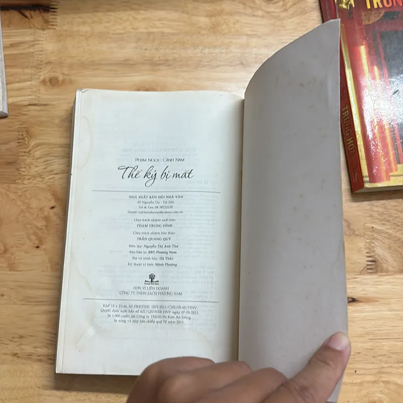 [Chữ Ký Tác Giả] - II Tiểu Thuyết Lịch Sử: Thế Kỷ Bị Mất - Phạm Ngọc Cảnh Nam - 2011 691281