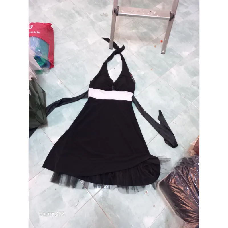 Đầm dạo phố  976452