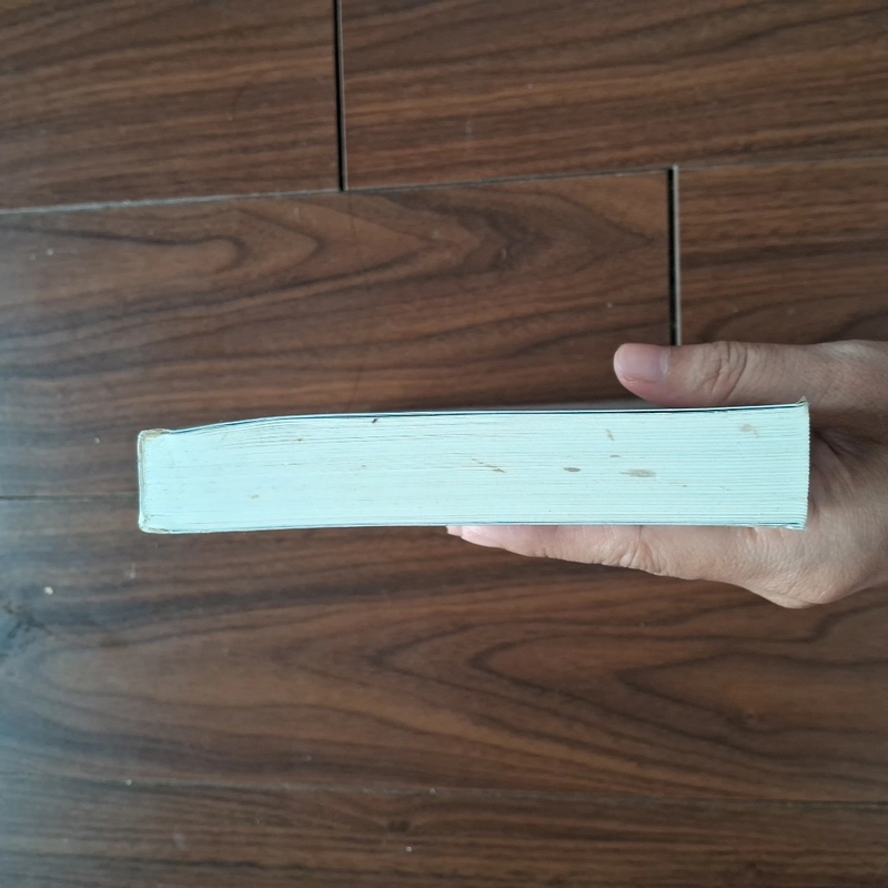 Bi thương ngược dòng thành sông 543894