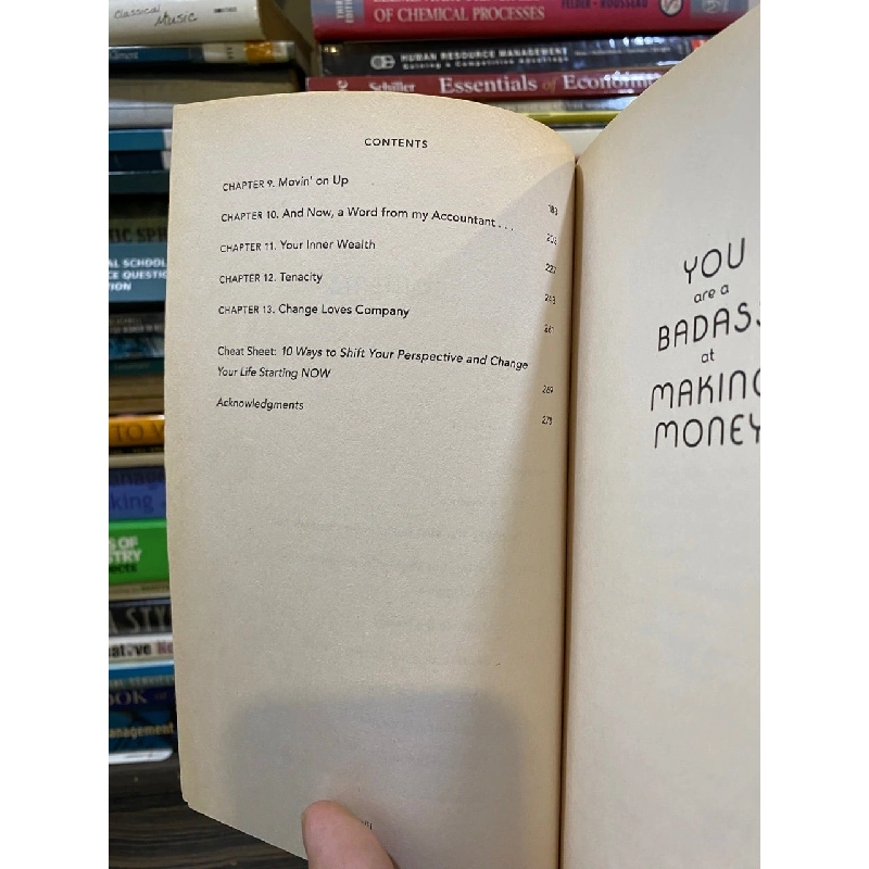 YOU ARE A BADASS AT MAKING MONEY : Master The Mindset of Wealth - Jen Sincero 193740