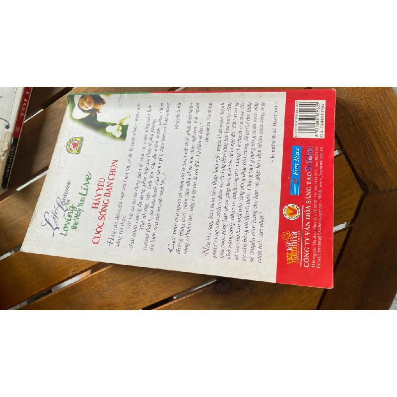 Hãy yêu cuộc sống bạn chọn (Life's Lessons For Loving The Way You Live) - Nhiều tác giả 530748