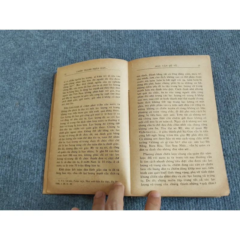 CHIẾN TRANH NHÂN DÂN QUỐC PHÒNG TOÀN DÂN TẬP HAI - ĐẠI TƯỚNG VĂN TIẾN DŨNG 568101