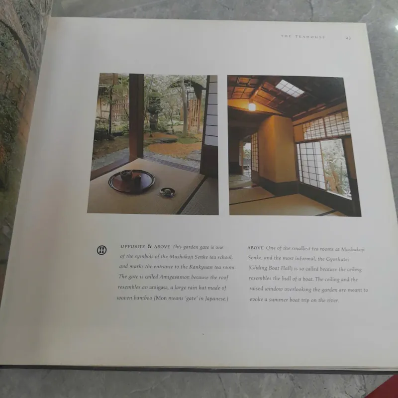 THE JAPANESE HOUSE (NHÀ Ở NHẬT BẢN) - MURATA, BLACK 752408