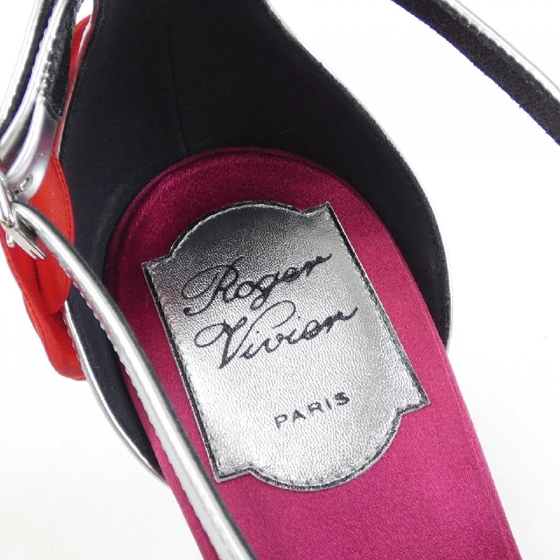 【Mã giảm giá】Giày sandal ROGER VIVIER 663545