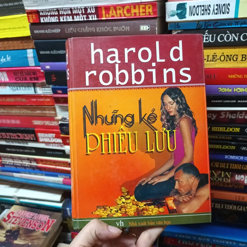 Những Kẻ Phiêu Lưu - Harold Robbin 702798