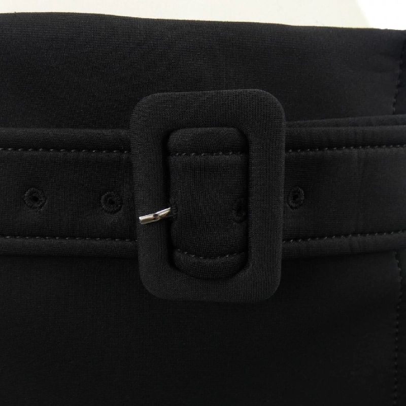 Váy PRADA P1820H 649823