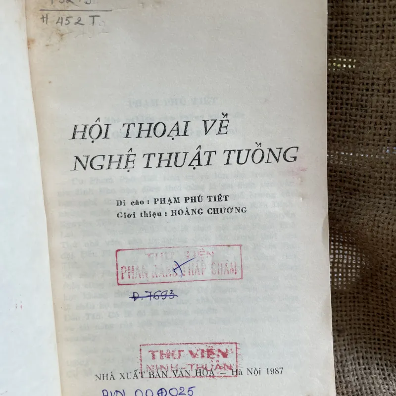 Hội thoại về nghệ thuật tuồng- Di cảo: PHẠM PHÚ TIẾT  933655