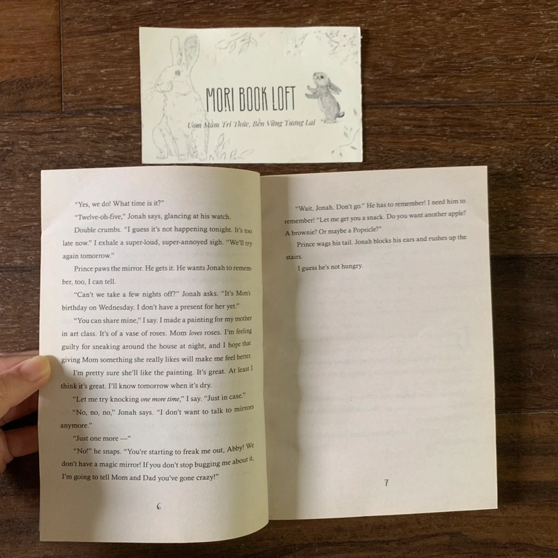 Sách ngoại văn Whatever After: Beauty Queen - Reading Level Grade 4, Used 538100