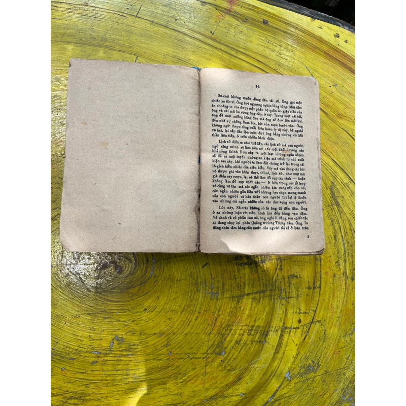 ĐỜI TỈ PHÚ- PIERRE RAY ( PI E RÂY) 541703