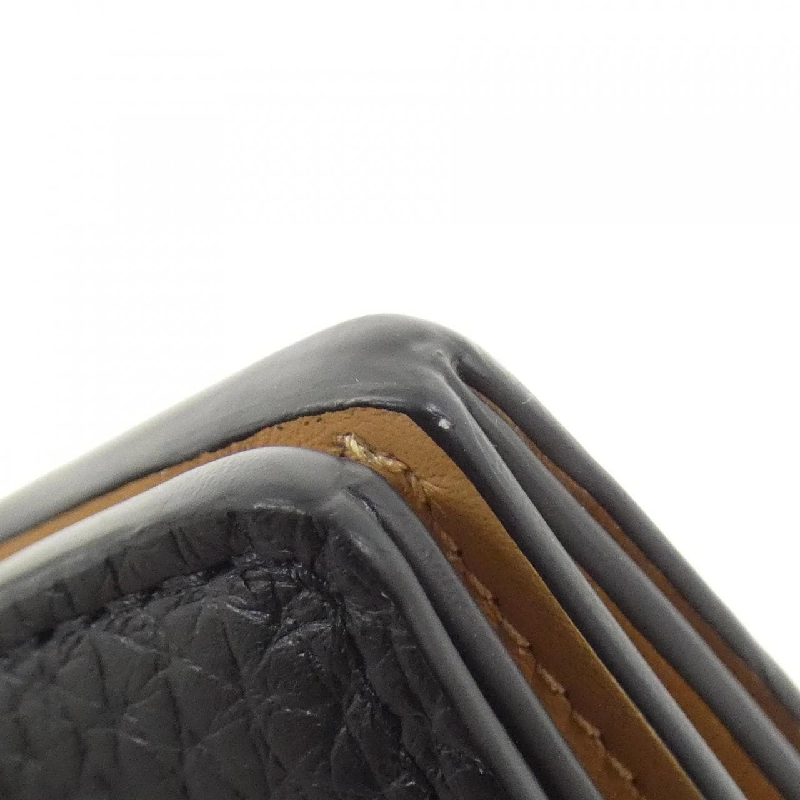 Ví LV Vertikal CP Trillon M81561 của Louis Vuitton 623440