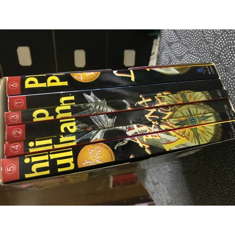 Thanh lý sách cũ 524690