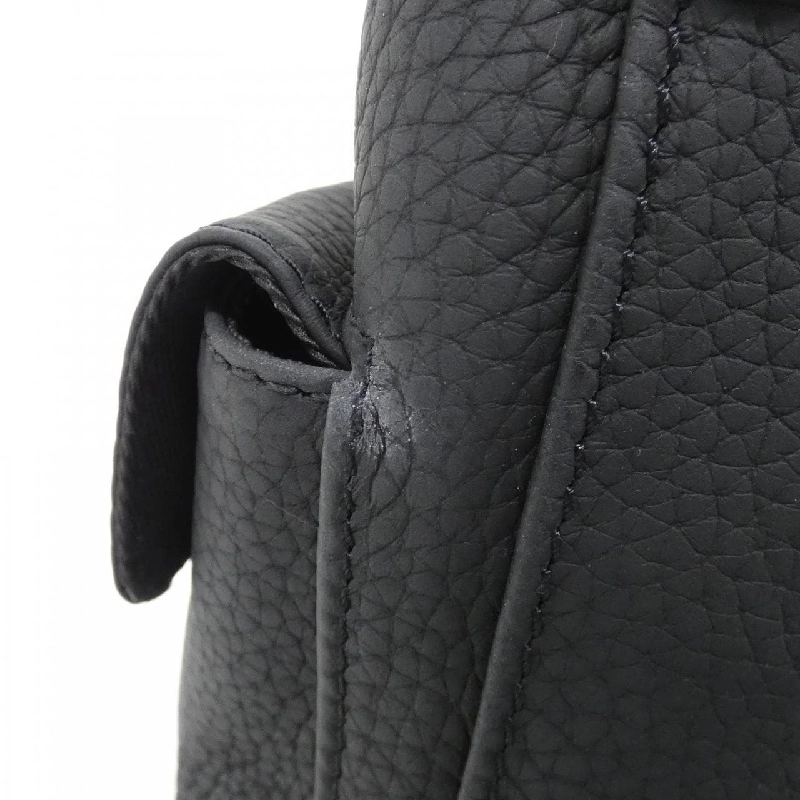 Túi đeo vai Louis Vuitton Trillon Christopher XS M58495 611726