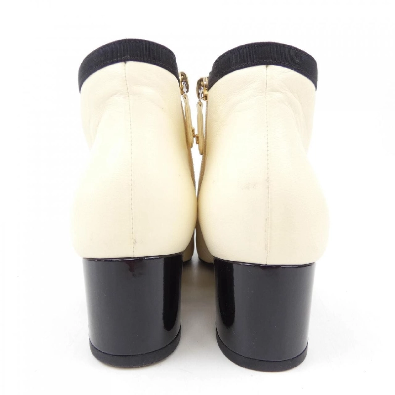 【Khuyến mãi】Giày bốt CHANEL 661905