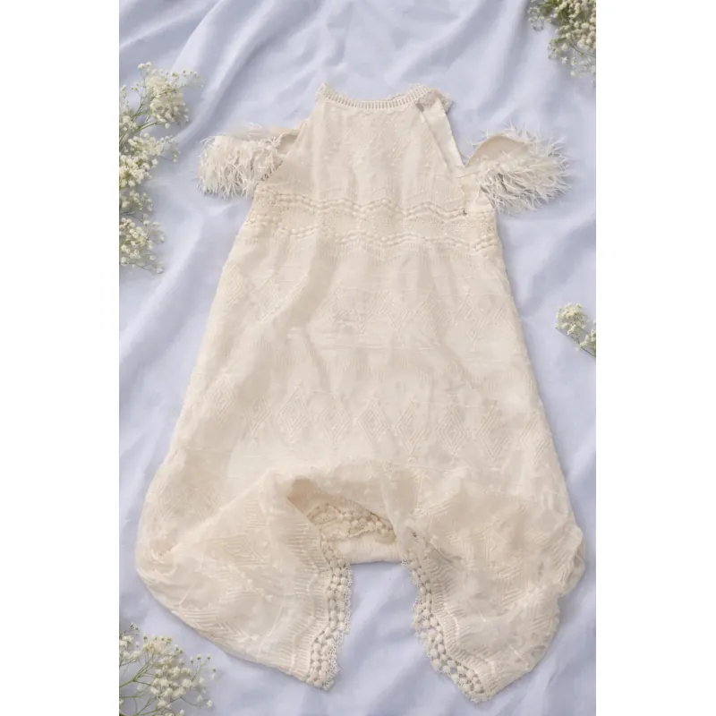 Váy cổ tròn, 2 tay xoã xuống ngang vai. 973072