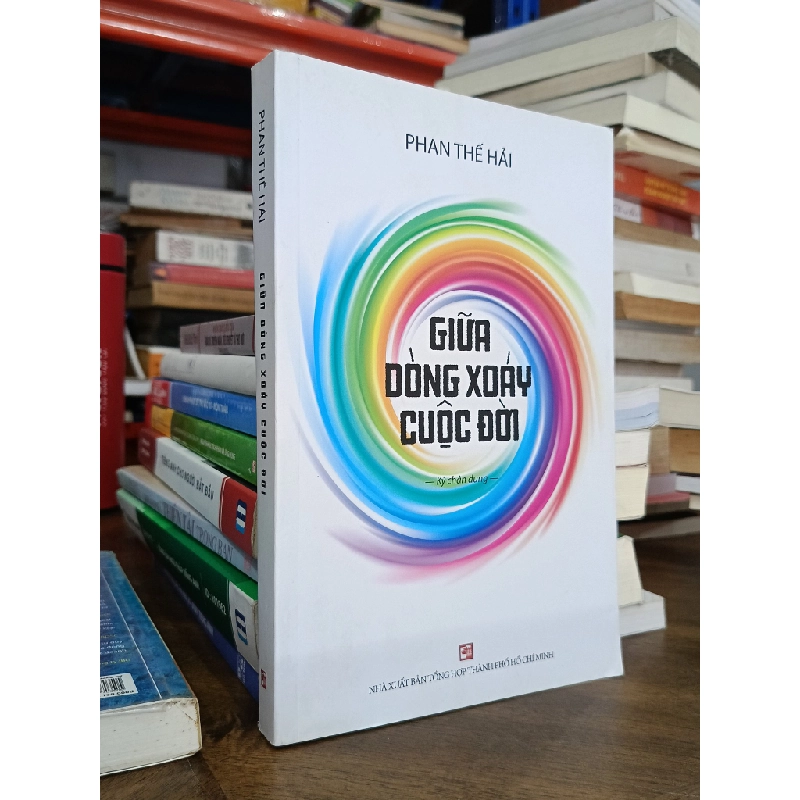 Giữa dòng xoay cuộc đời - Phan Thế Hải 137483
