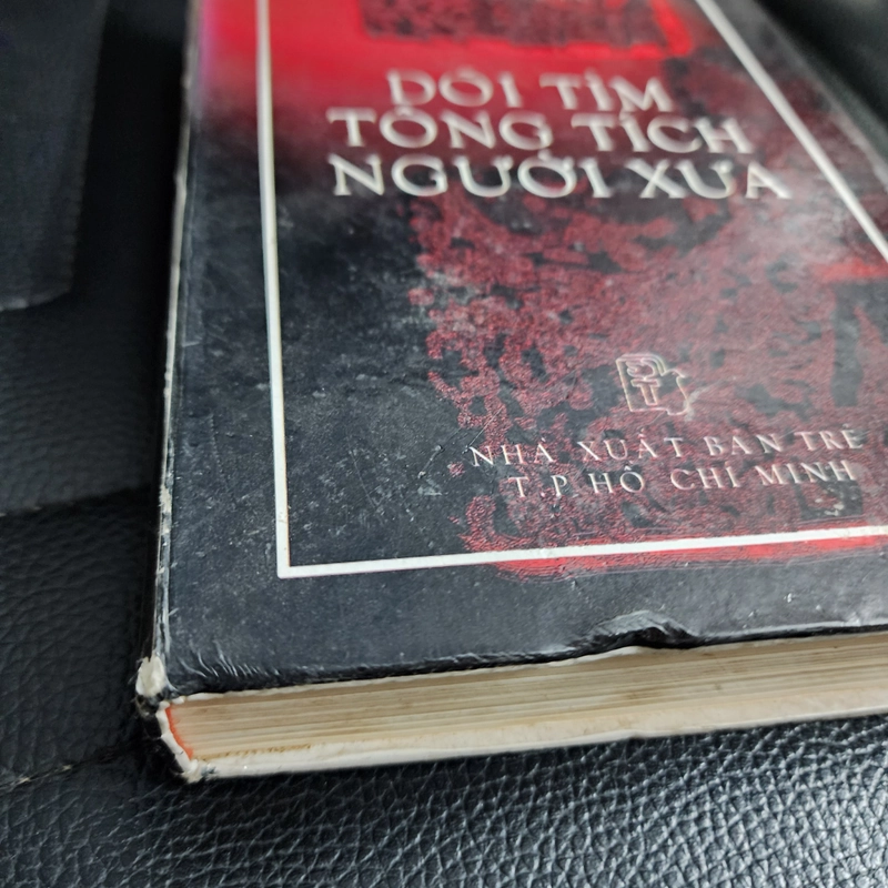 Dõi tìm tông tích người xưa | Dã Lan Nguyễn Đức Dụ | bìa cứng  442933
