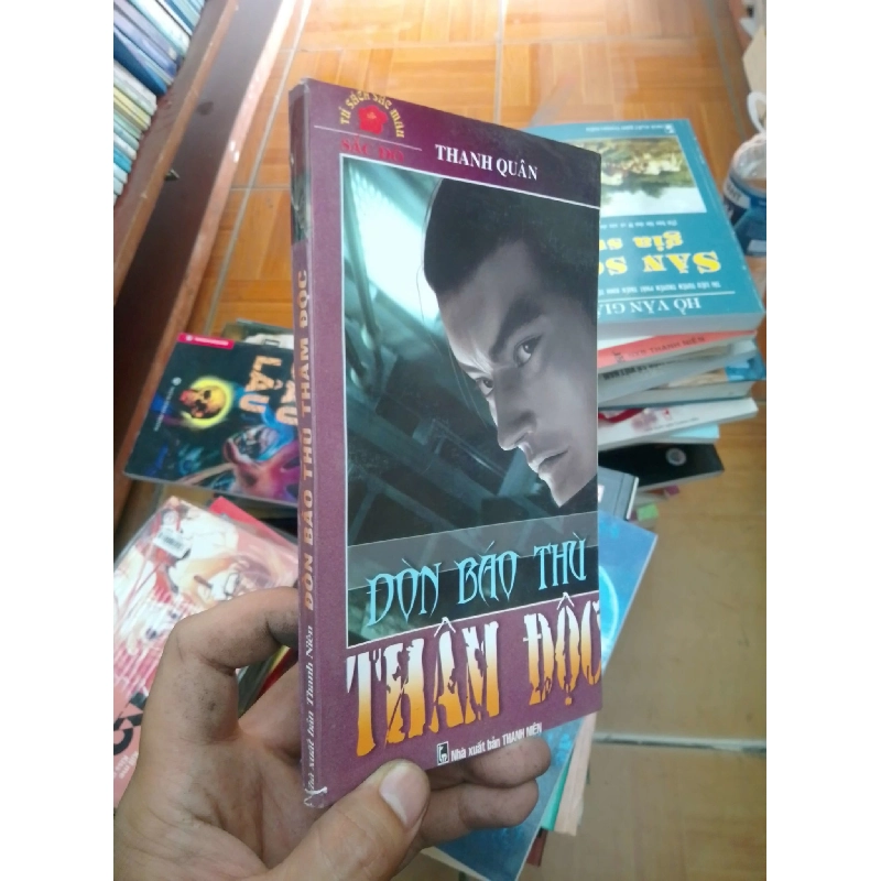 (Sách cũ SCGR) Đòn báo thù thâm độc - Thân Quân 2013 VAVO-AK18 Blogmeo090426 1016345