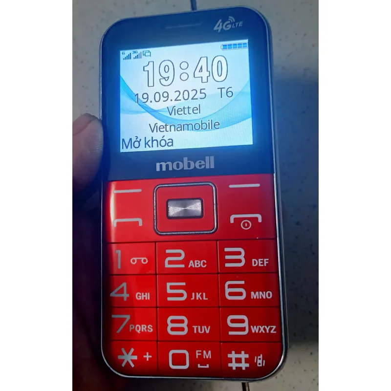 Mobell f309 phím lớn 4G,pin tráu 561658