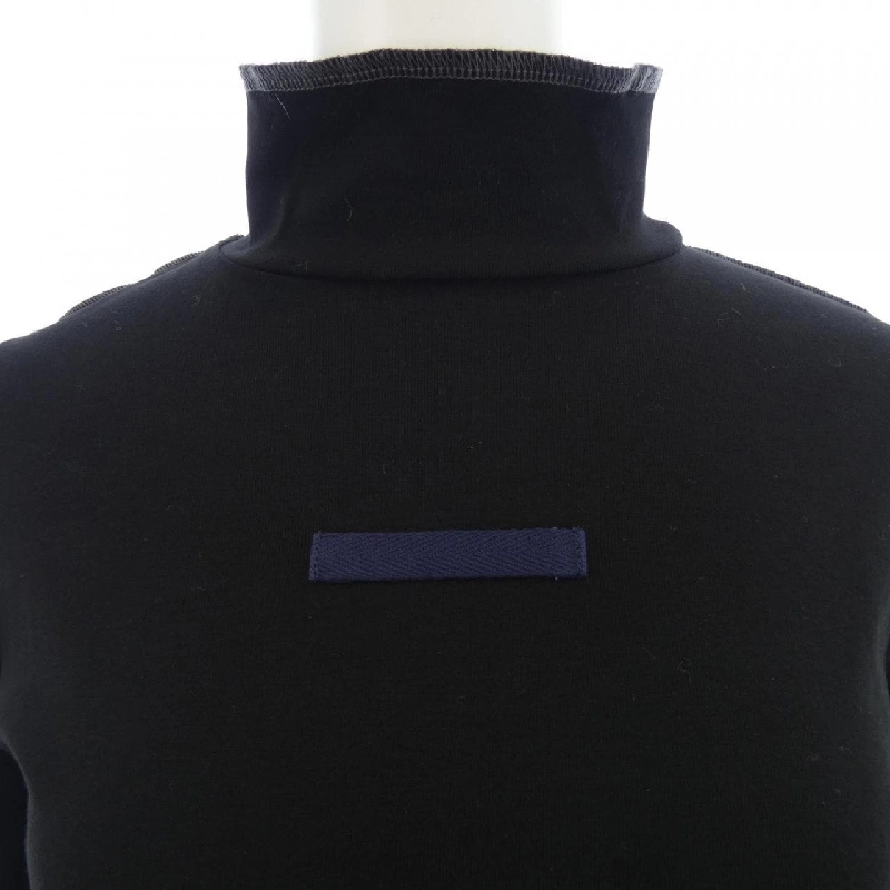 AULA AILA Top - Hàng hiệu Authentic 808739