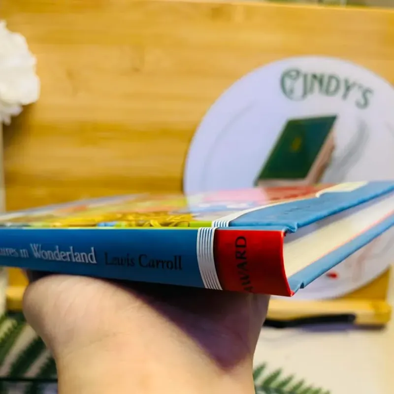 [Sách tiếng Anh 2hand] Like new 90% - Alice’s Adventures in Wonderland – Lewis Carroll 568369