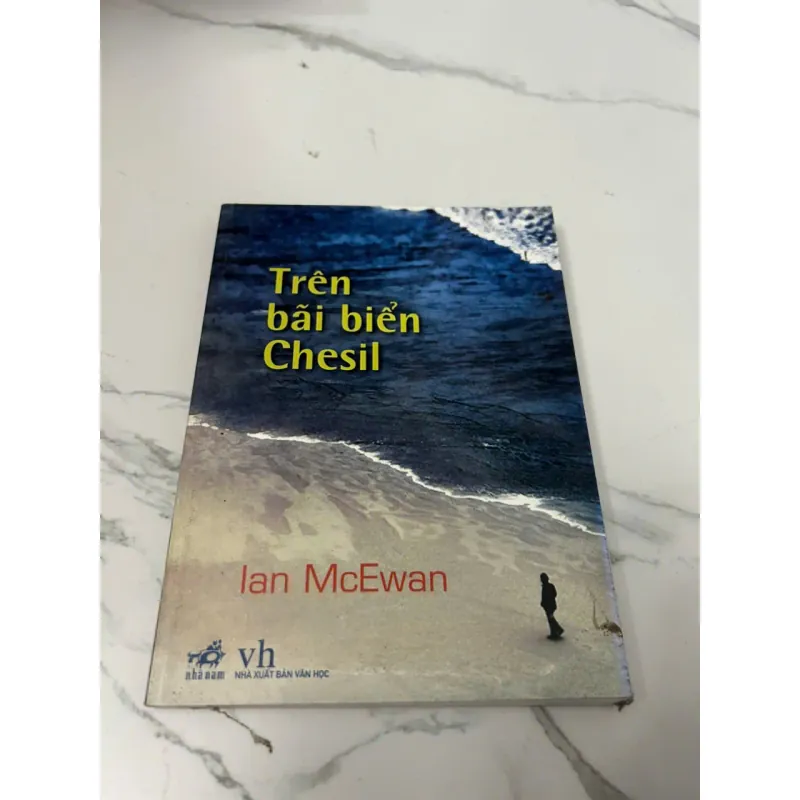 Trên Bãi Biển Chesil	Ian McEwan 605537
