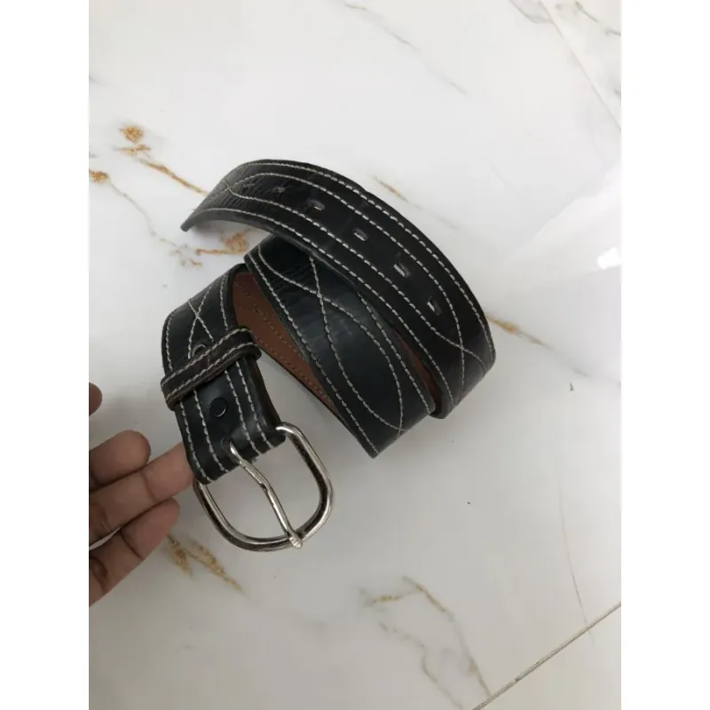 Dây thắt lưng da . mã  56317 . 961719