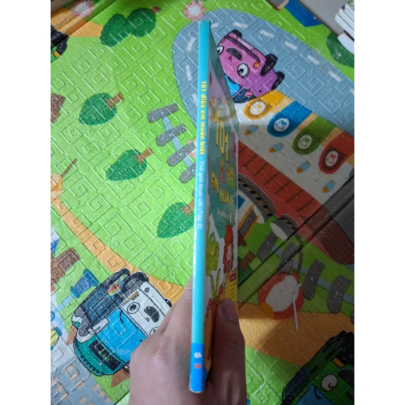 101 Điều Em Muốn Biết - Thế giới thực vật (Tập 2) 995060