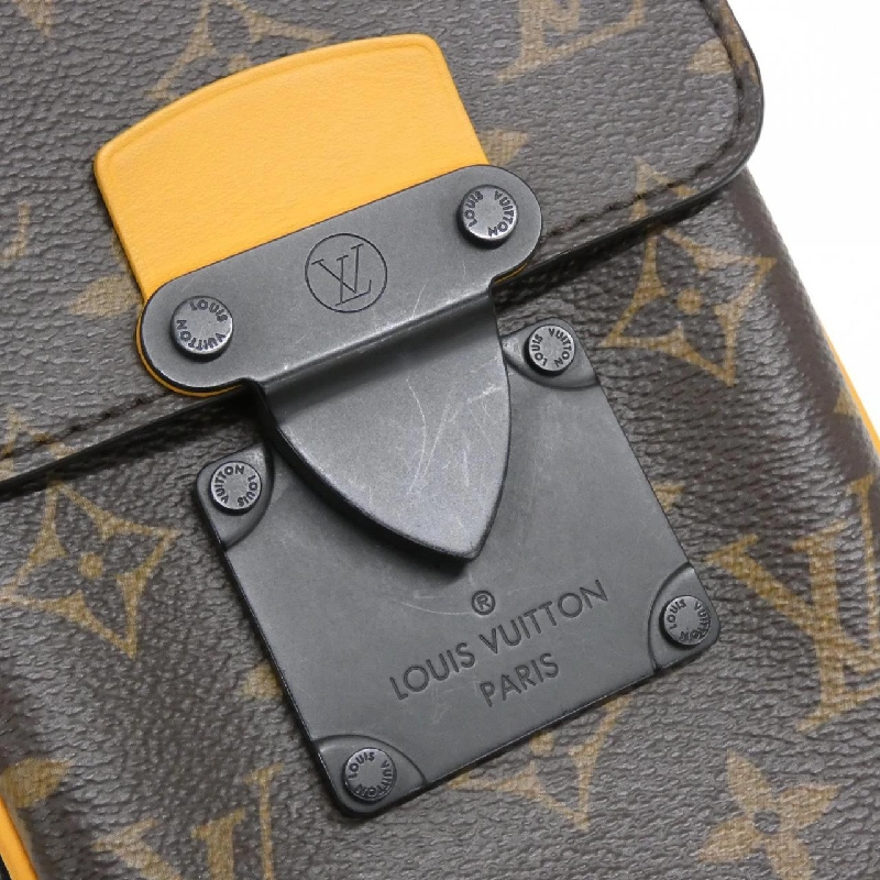 Túi đeo vai Louis Vuitton Monogram Macassar S-Lock Vertical Wearable Wallet M82535 612710