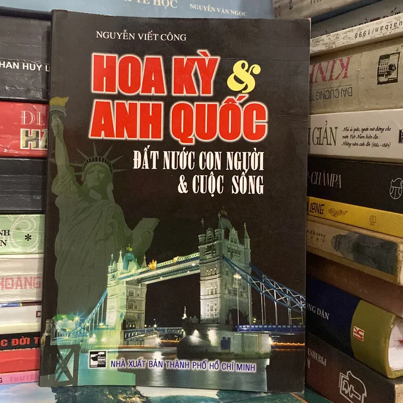 HOA KỲ & ANH QUỐC, ĐẤT NƯỚC CON NGƯỜI & CUỘC SỐNG (XB 2003) 697718