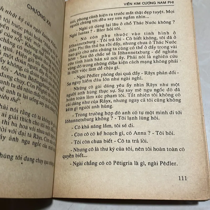 Viên kim cương Nam Phi - Agatha Christie 722882