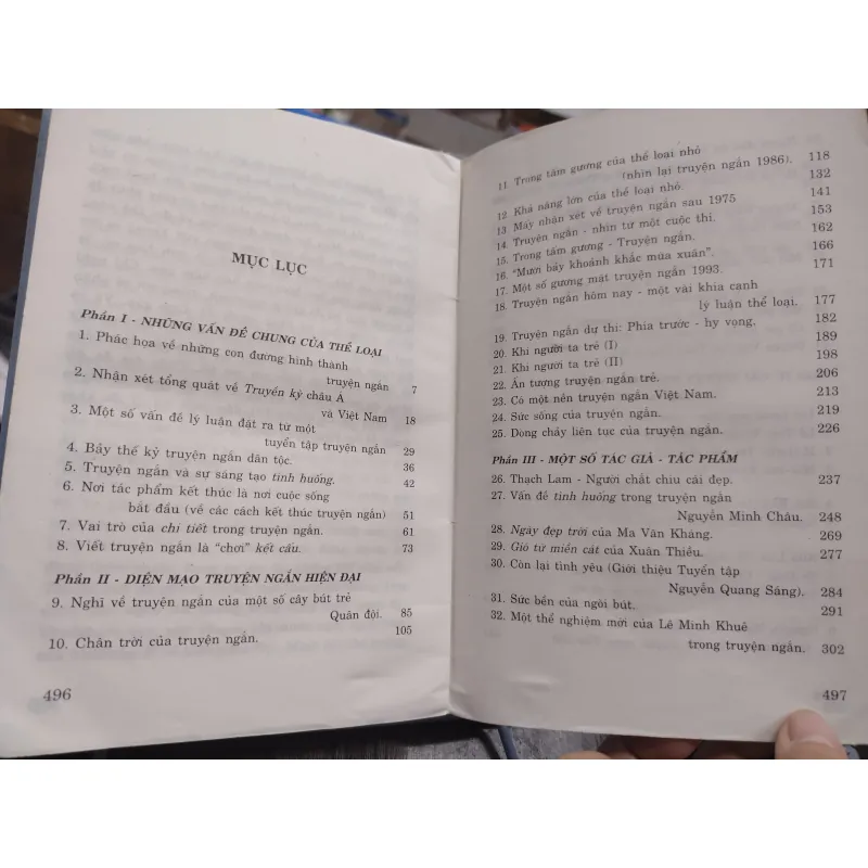 Sách: Bình luận Truyện ngắn - TG: Bùi Việt Thắng (A3) 738336