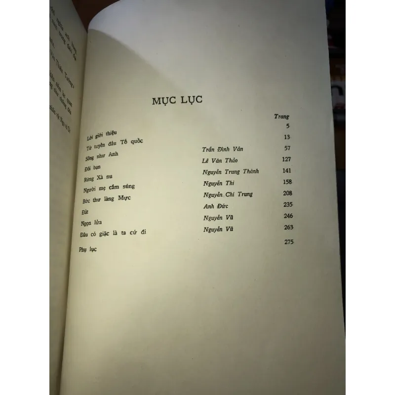 Truyện-ký cách mạng miền nam  930074