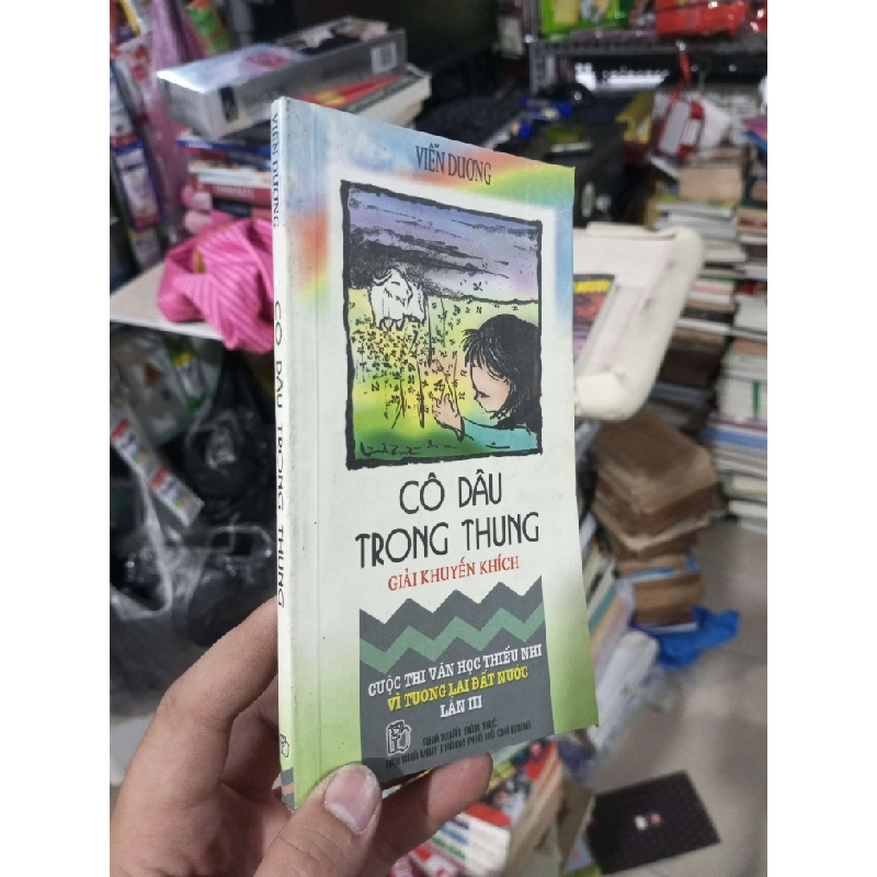 Cô Dâu Trong Thung - Viễn Dương 2003 mới 80% ố Văn học Việt Nam HCM1004 1007603