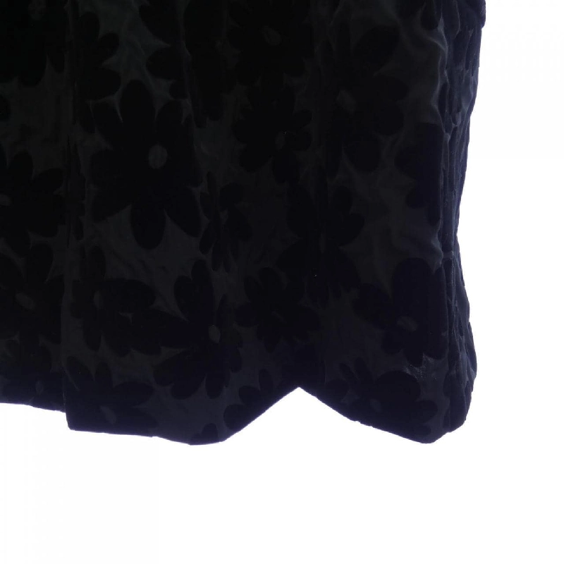 【Mã giảm giá】COMME des GARCONS Váy 651080