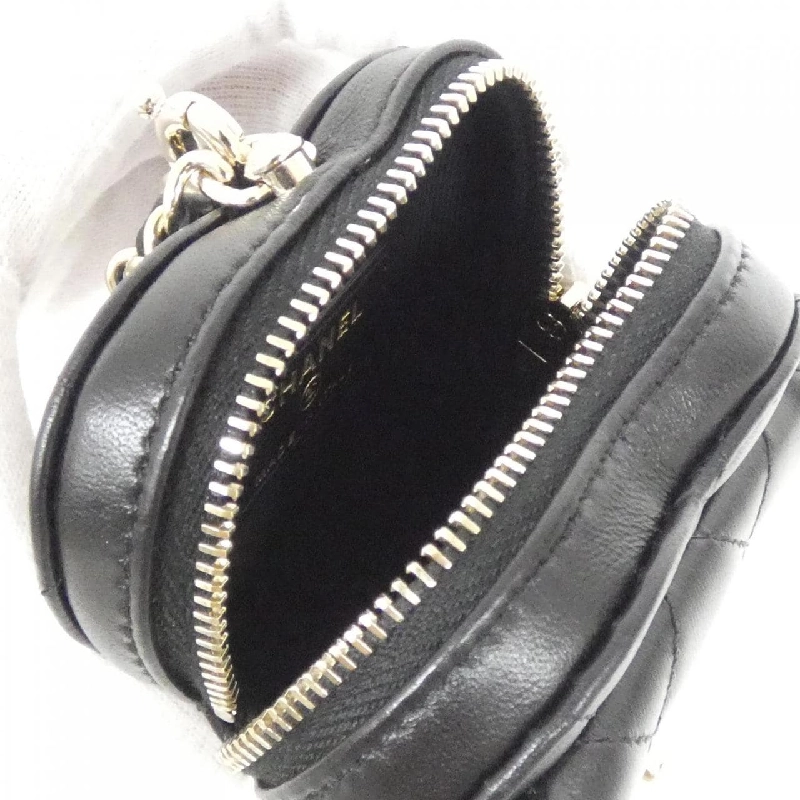 Charm túi AP4838 của Chanel 622194