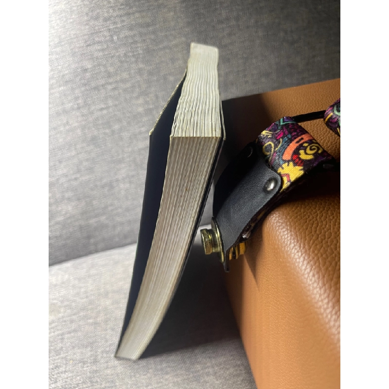 Hồ tuyệt mệnh Quỷ Cổ Nữ 2013 mới 80% bẩn viền nhẹ HPB0305 451434