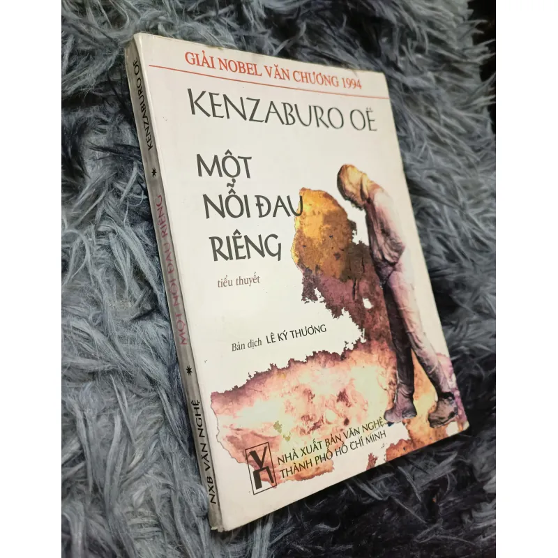 Một nỗi đau riêng (Kenzaburo Oe) 792018