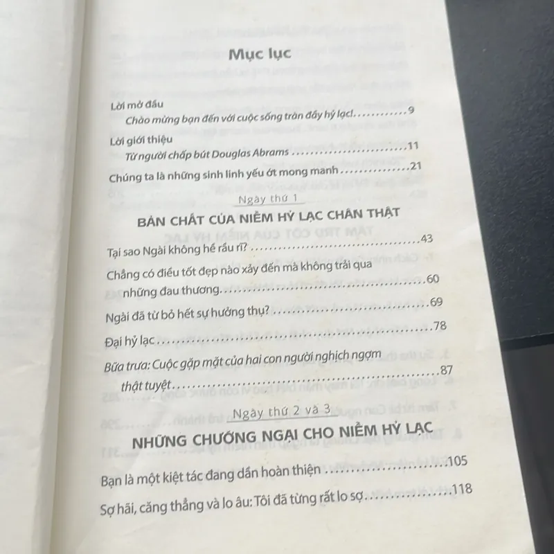 Hỷ lạc từ tâm 606098