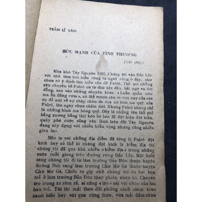 Trở về buôn rẫy 1987 mới 50% ố vàng rách tróc bìa Nhiều tác giả HPB0906 SÁCH VĂN HỌC 915186