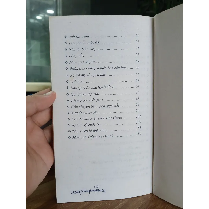 Chúng ta không bao giờ đơn độc – Nhiều tác giả 558496