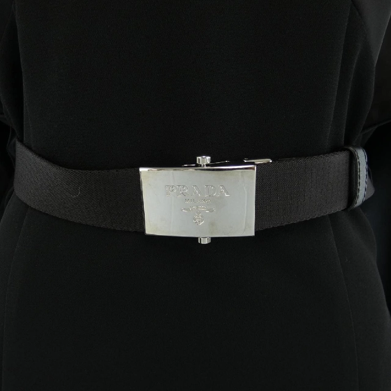 Váy đầm PRADA P3E75H S212 1Y2I 647648