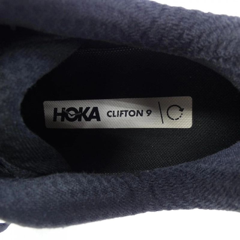 Giày thể thao HOKA ONE ONE - Hàng hiệu Chính hãng 902674