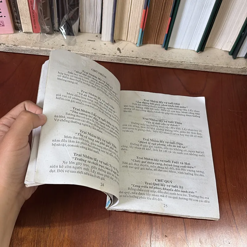 II Sách Số: Coi Tuổi Làm Nhà Và Dựng Vợ Gả Chồng - Chiêm Tinh Gia Huỳnh Liên 595912