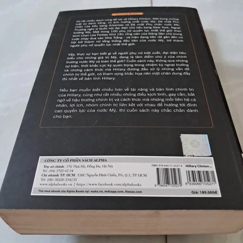 HILLARY CLINTON BÍ MẬT QUỐC GIA VÀ SỰ HỒI SINH  748051