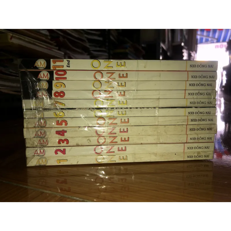 One - Lee Vin 781863