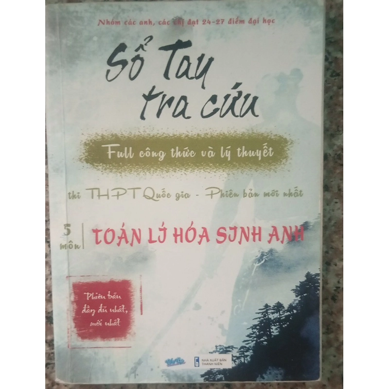 Combo 2 cuốn : Sổ tay tra cứu 5 môn Toán Lý Hoá Sinh Anh , Sổ tay Sử Địa Giáo dục  232542